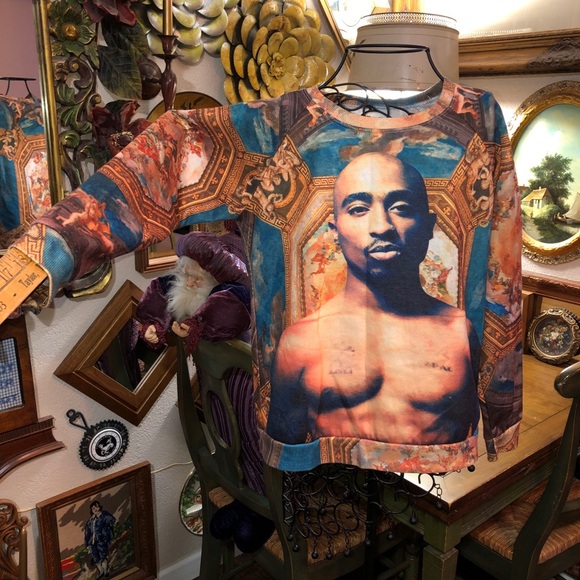 PREOWNED Tupac SZ S Sistine Chapel All Over Print Sweatshirt - Picture 1 of 7